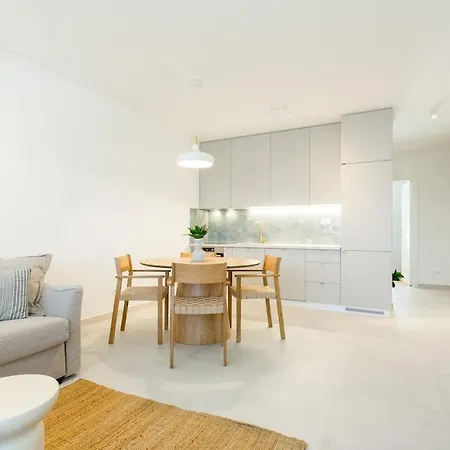 Sunshine T22 Apartment *