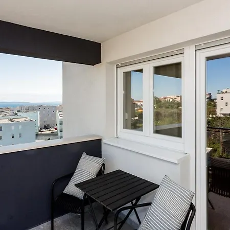 Sunshine T22 Спліт